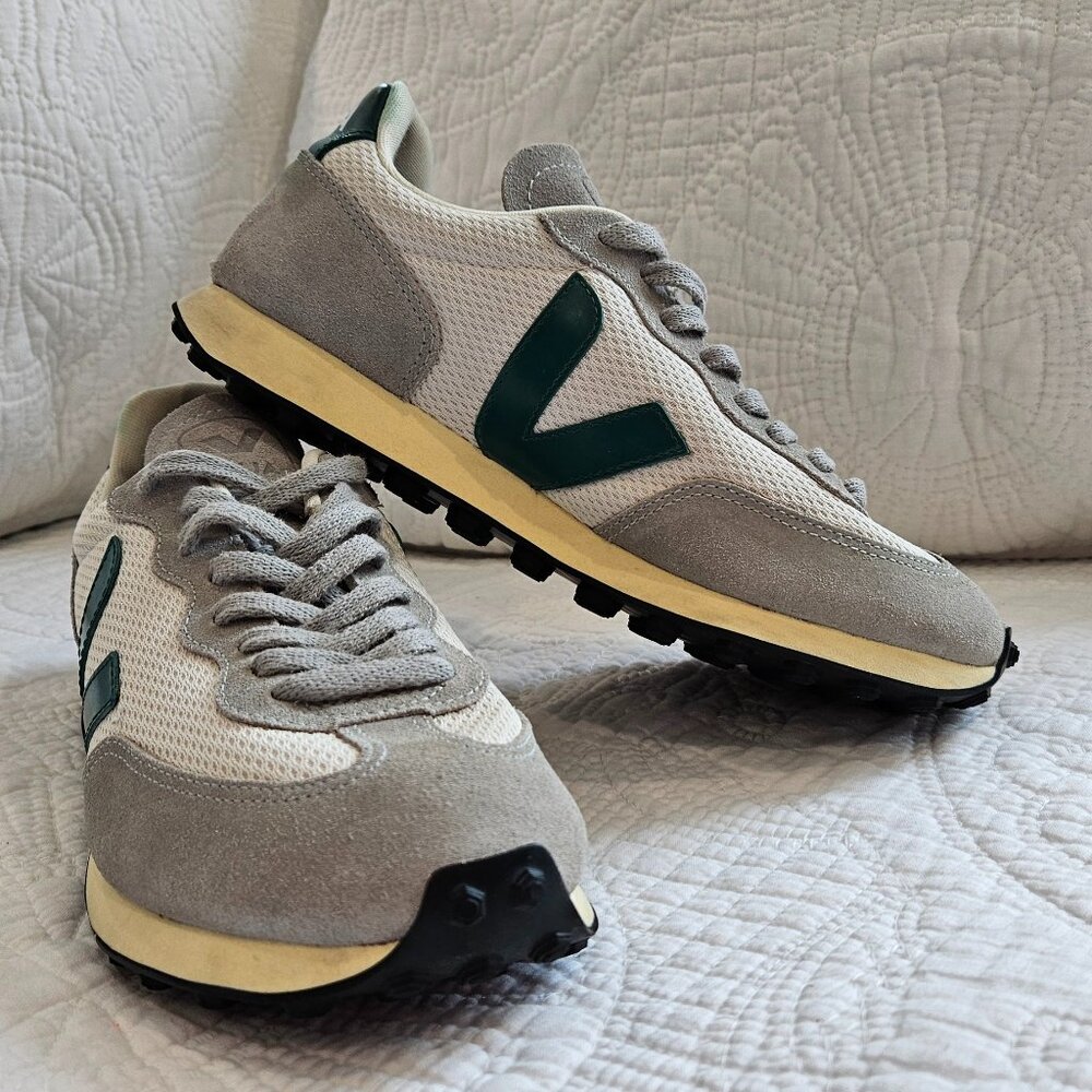 Veja Rio Branco Sneakers Size 8